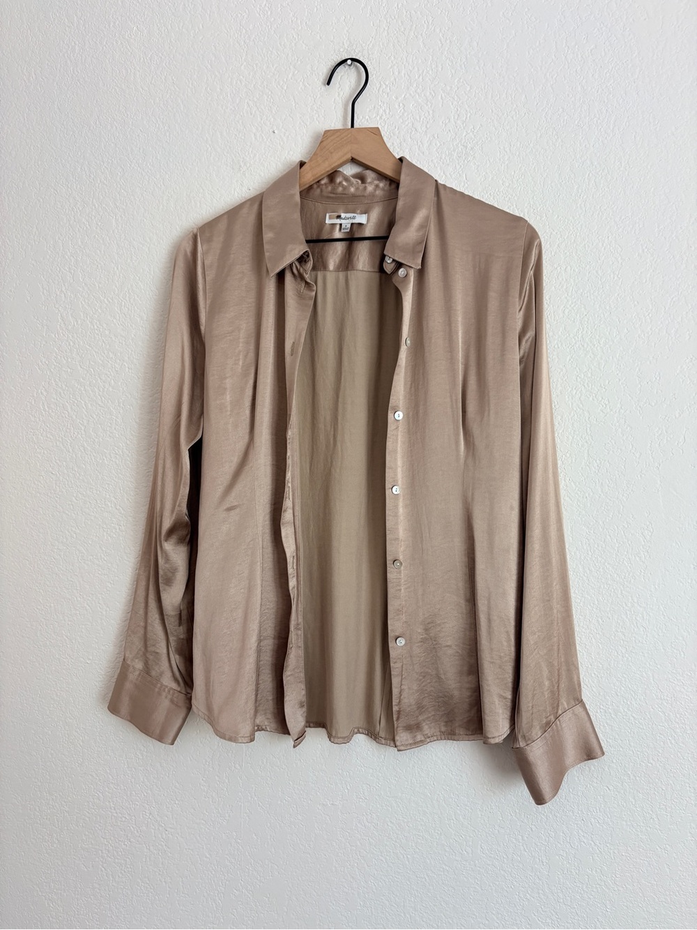 Madewell Darted Button Up Satin Top - Picture 8 of 10